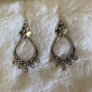 NWOT 🛍 Bundle for DISCOUNTS off Merch & Shipping